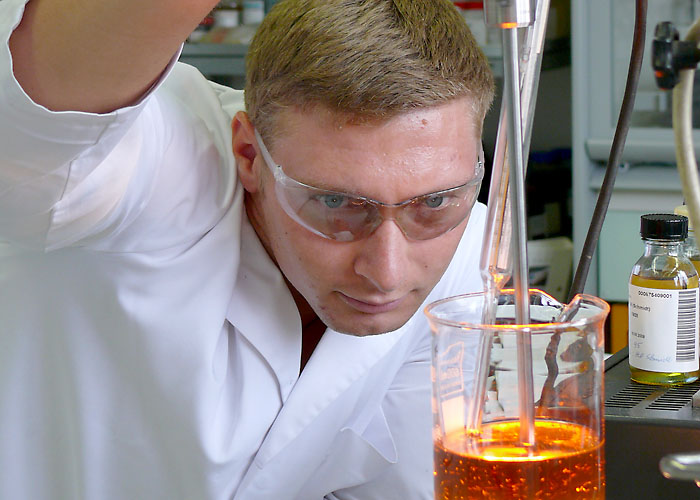 Kuhu liigub automootoriõlide tulevik – 4 trendi ja õlianalüüsid