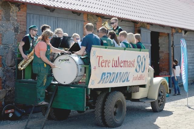 ADDINOL tähistas rahvusliku peoga oma 80. juubelit