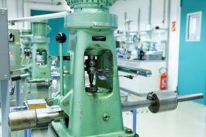 Cопротивление сдвигу применительно к маслу